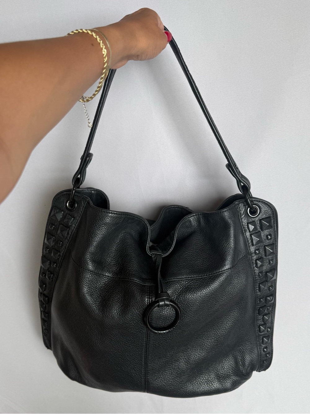 BCBGMAXAZRIA black leather slouchy hobo bag